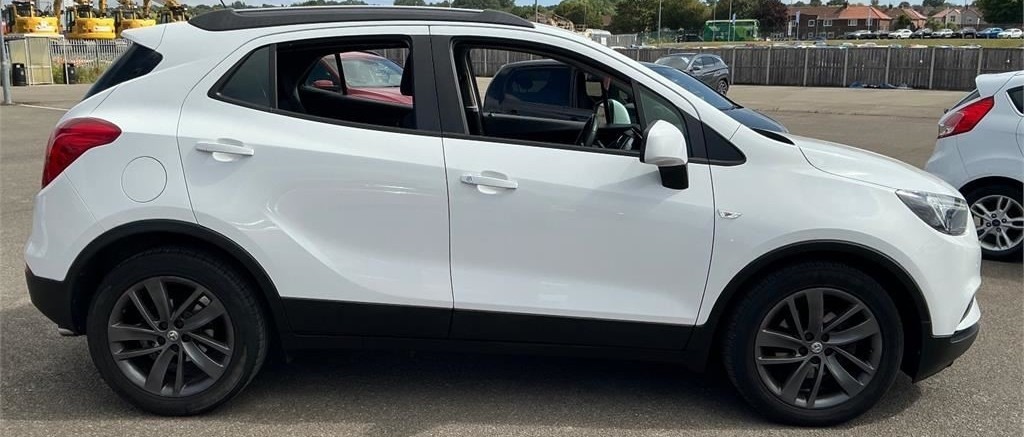 Vauxhall Mokka X 1.4T Design Nav Nav Ulez Carplay Dab White #5