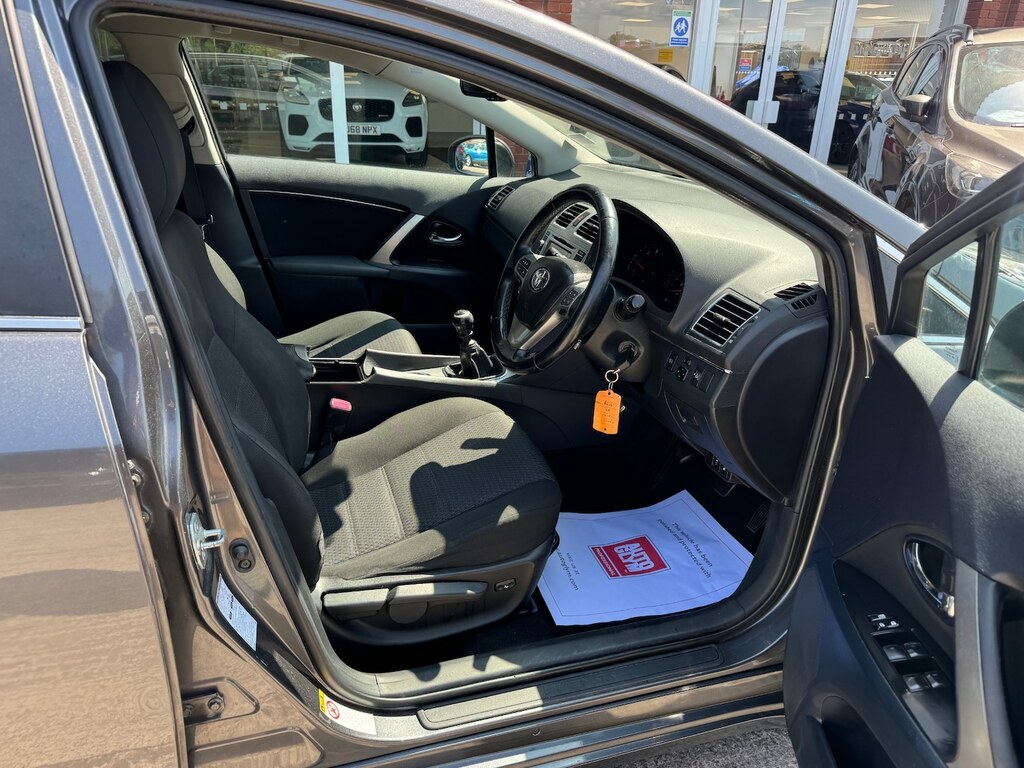 Toyota Avensis 2.0 D-4d Tr Nav Bluetooth 35 Tax Came Grey #4