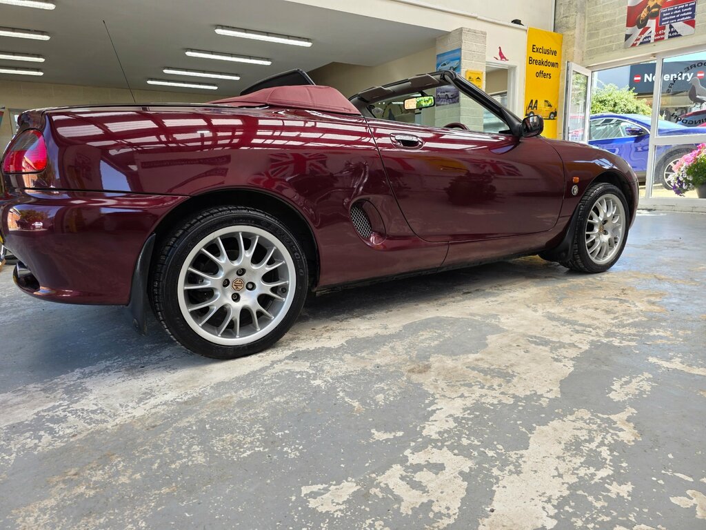 MG MGF 1.8I Vvc Convertible 190 Gkm, Red #2