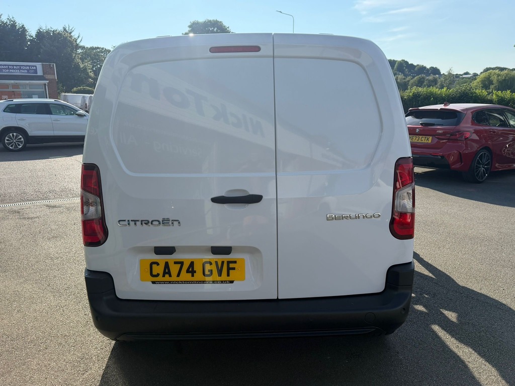 Citroen Berlingo Diesel White #2