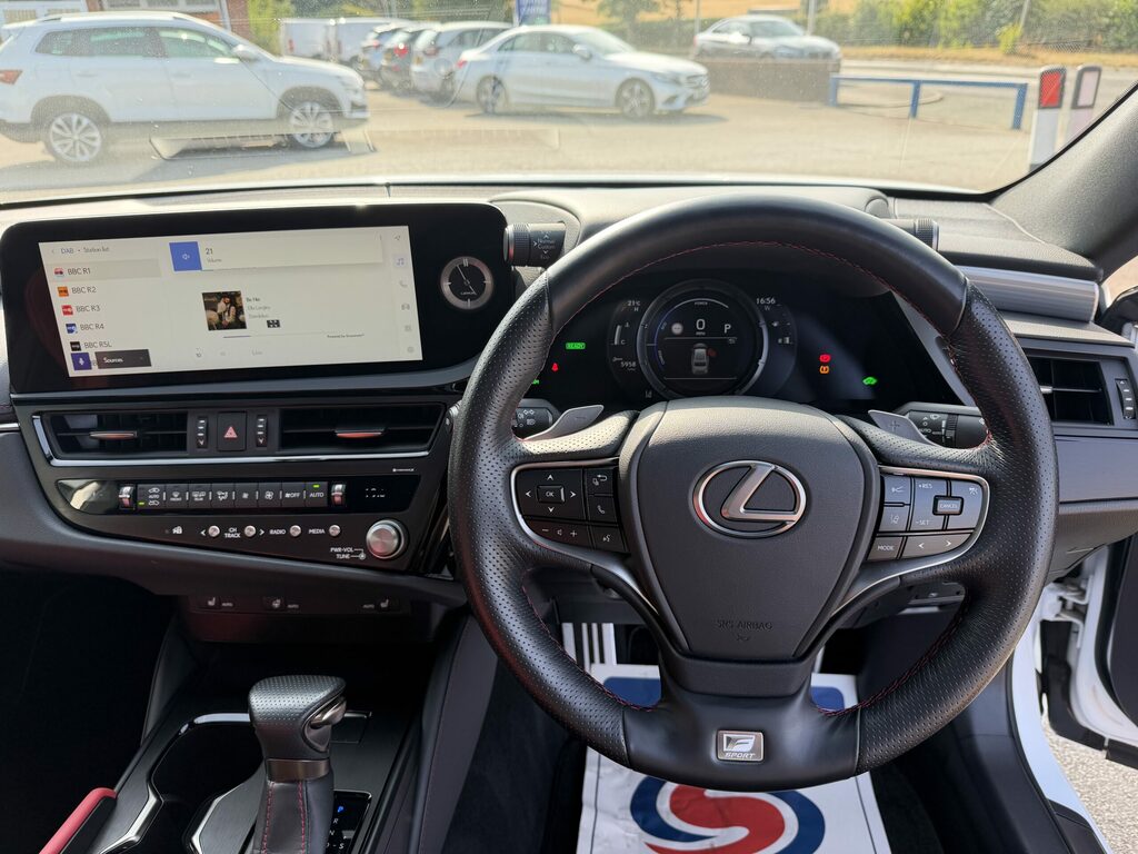 Lexus ES 2.5 300H Premium Edition E-cvt Euro 6 Ss Black #19