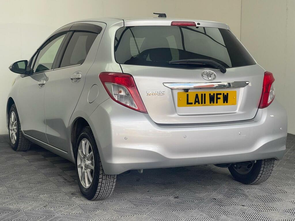 Toyota Yaris 1.33 Dual Vvt-i Tr Multidrive S Euro 5 20111 Silver #4