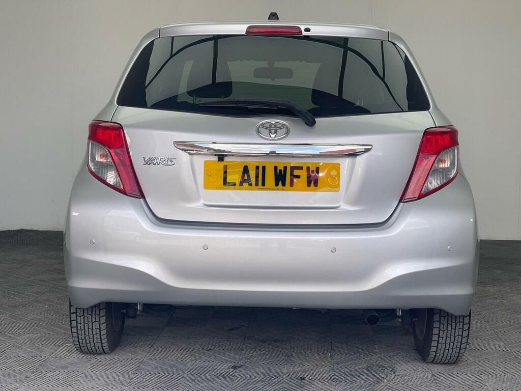 Toyota Yaris 1.33 Dual Vvt-i Tr Multidrive S Euro 5 20111 Silver #5