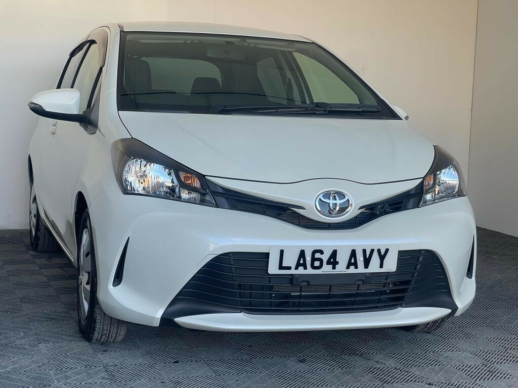 Toyota Yaris 1.33 Dual Vvt-i Icon Multidrive S Euro 6 White