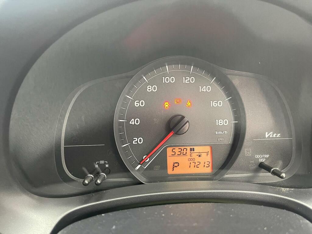 Toyota Yaris 1.33 Dual Vvt-i Tr Red #20