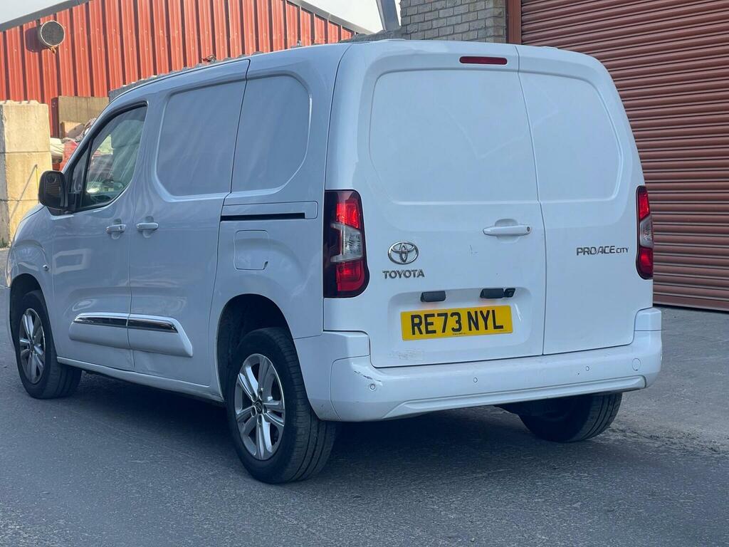 Toyota Proace City 1.5 Bluehdi Design Short Panel Van Swb Euro 6 White #4