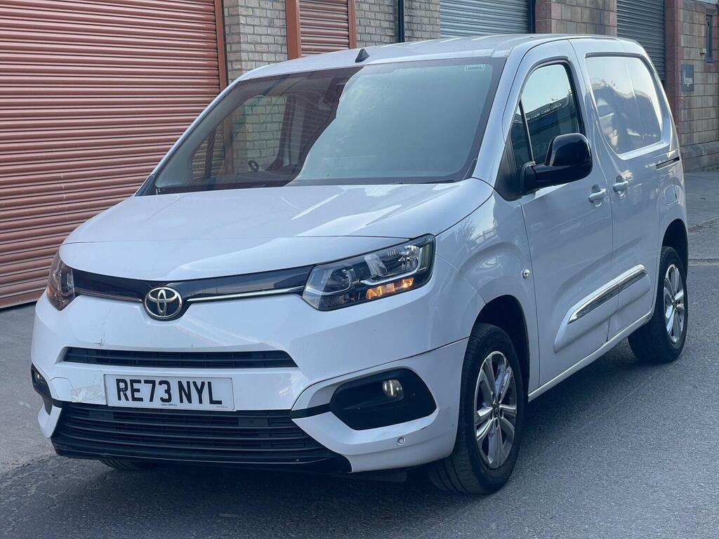 Toyota Proace City 1.5 Bluehdi Design Short Panel Van Swb Euro 6 White #3