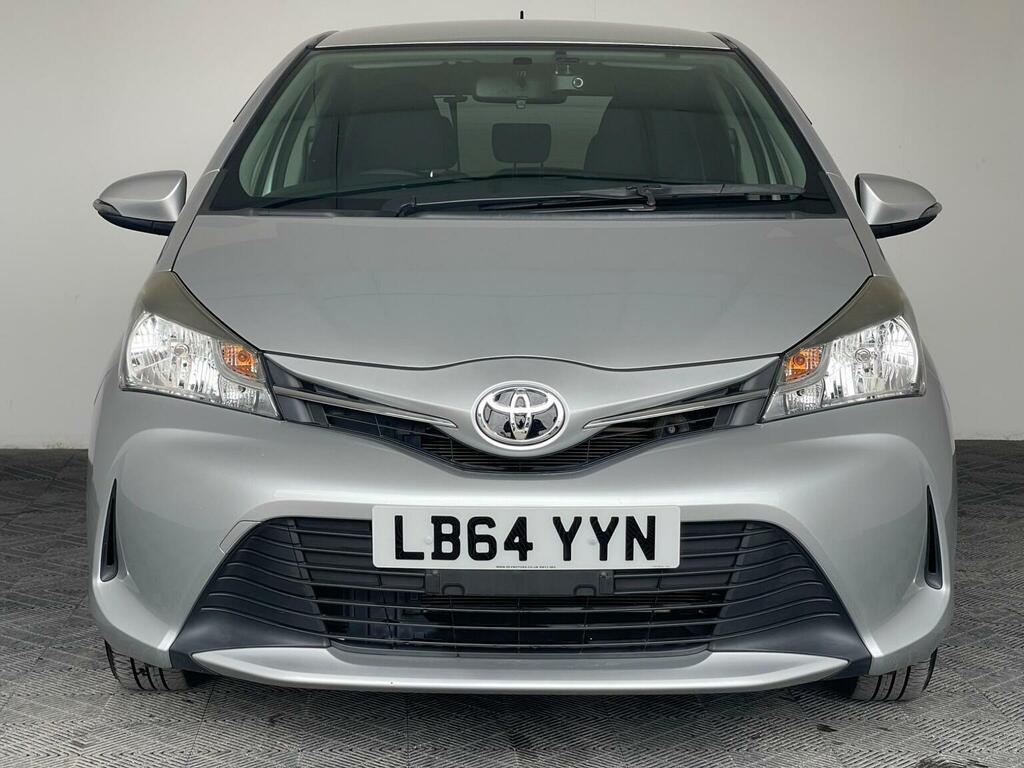 Toyota Yaris 1.33 Dual Vvt-i Icon Multidrive S Euro 6 Silver