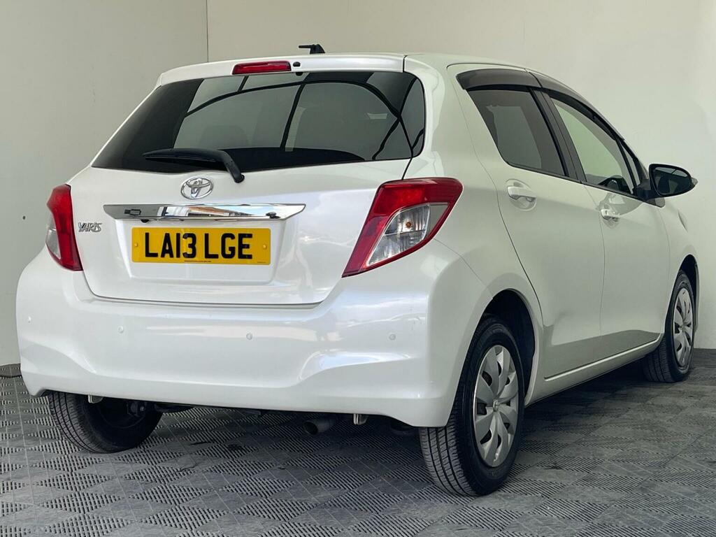 Toyota Yaris 1.33 Dual Vvt-i Icon Multidrive S Euro 5 White #6
