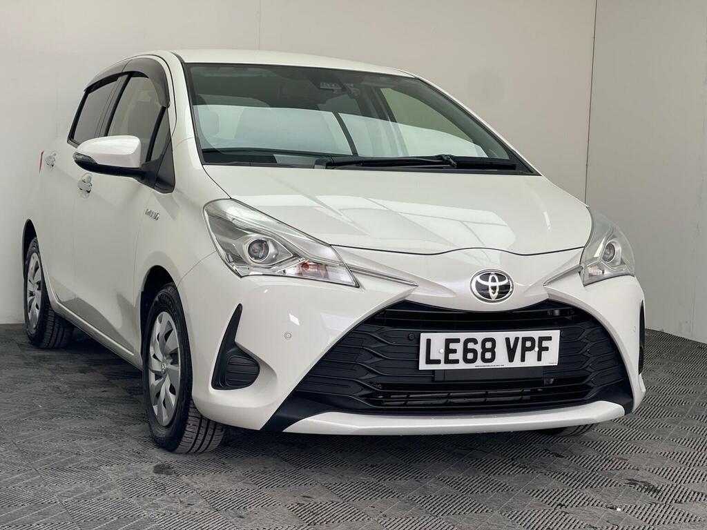 Toyota Yaris 1.5 Vvt-h Design E-cvt Euro 6 Ss White #5
