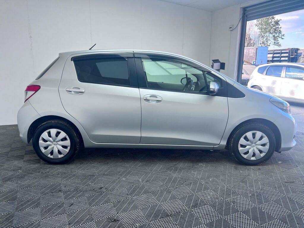 Toyota Yaris Design Grey #7