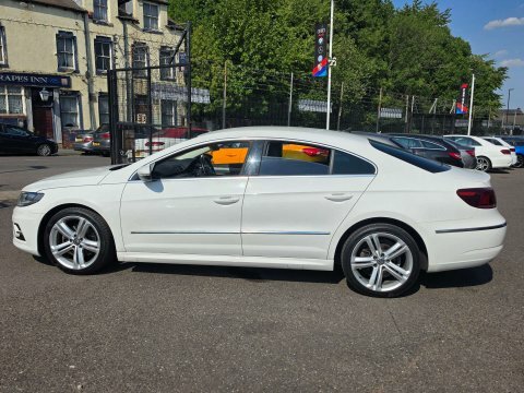 Volkswagen CC 2.0 Tdi Bluemotion White #5