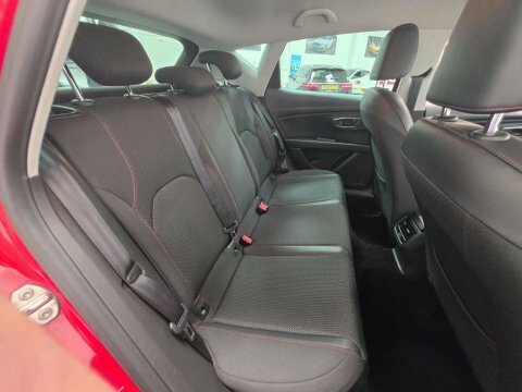 Seat Leon 1.6 Tdi Se Dynamic Technology Dsg Euro 6 Ss Red #20