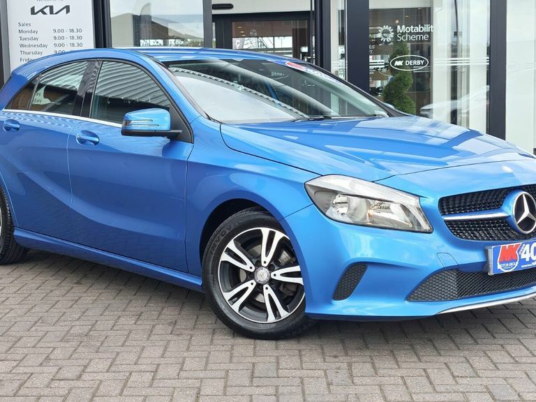 Mercedes-Benz A Class A180d Se Blue #2