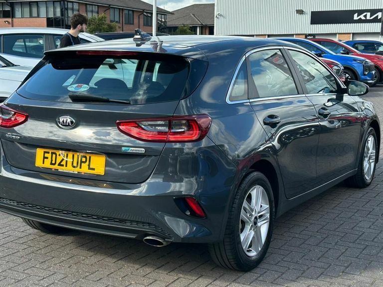 Kia Ceed 1.5 T-gdi 3 Sportswagon Dct Euro 6 Ss Black #11