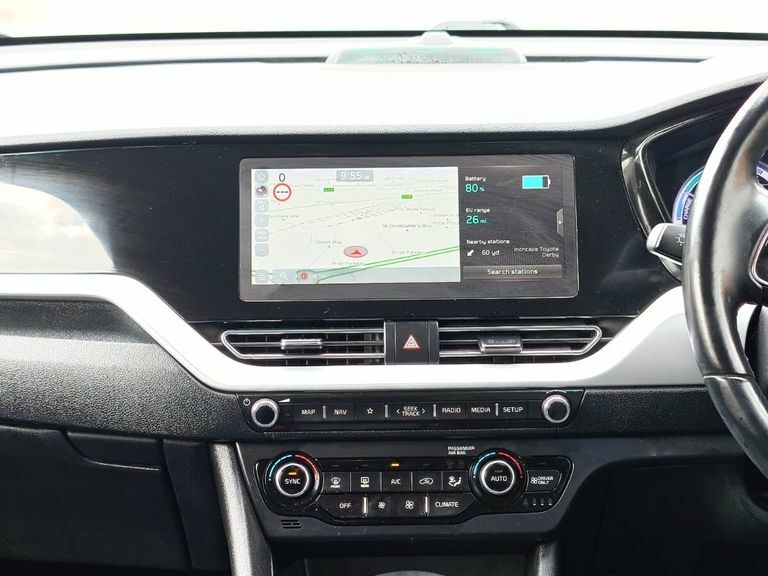 Kia Niro 1.6 Gdi Hybrid 2 Dct - Reversing Camera, Carpl Red #14
