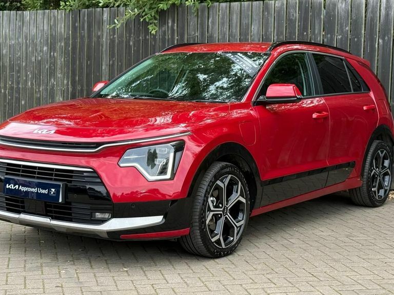 Kia Niro 1.6 Gdi 168 Phev 3 Dct Red #4