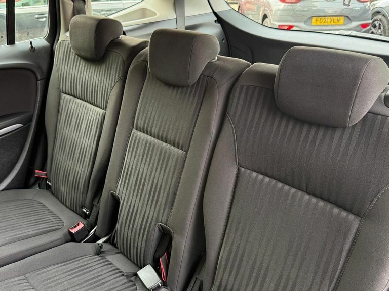 Vauxhall Zafira Tourer Tourer Mpv Blue #28