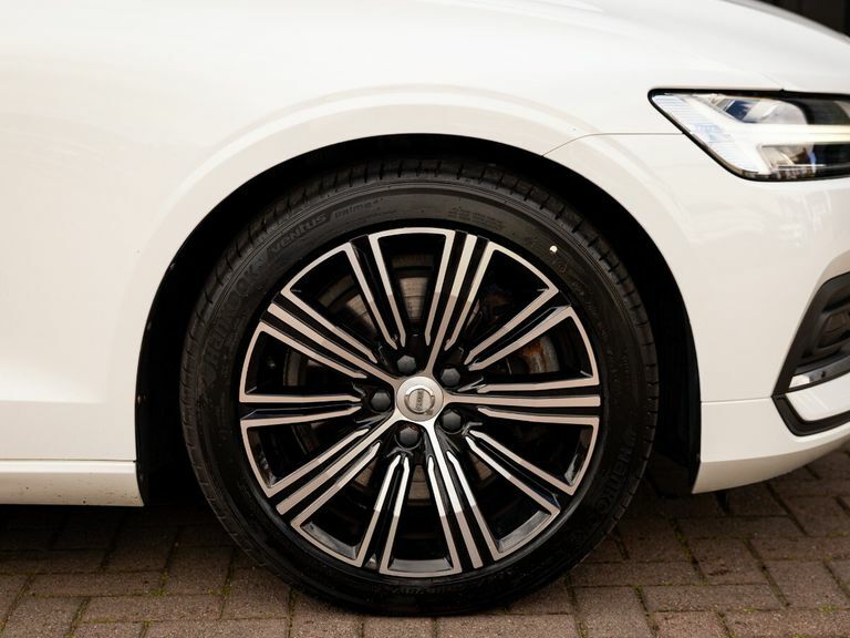 Volvo S60 Recharge R-design, T8 Awd Plug-in Hybrid Grey #13