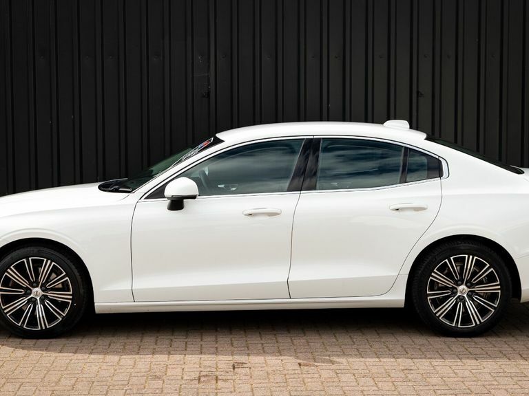 Volvo S60 2.0 B5p Inscription White #6