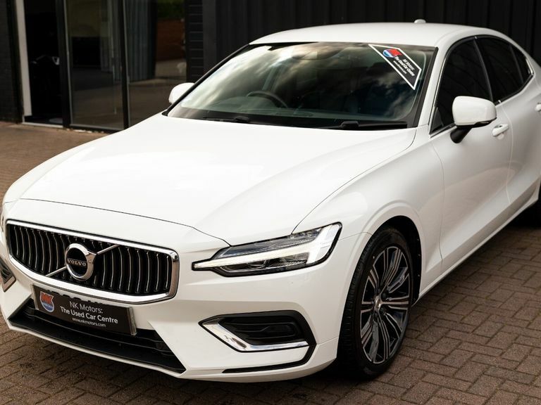 Volvo S60 2.0 B5p Inscription White #5