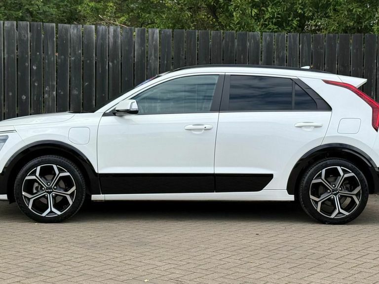 Kia Niro 1.6 Gdi Phev 3 Dct White #5