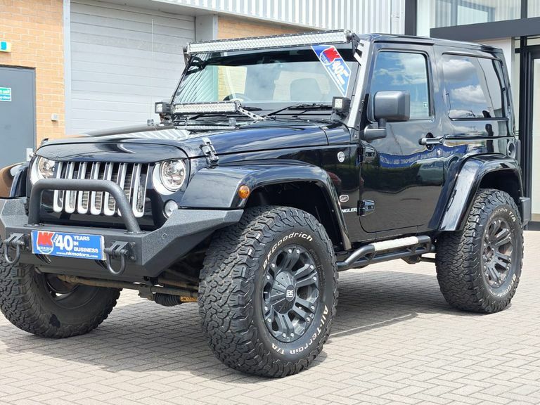 Jeep Wrangler 2.8 Crd Overland Black #4