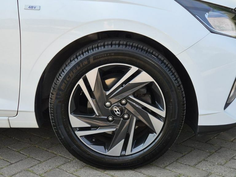 Hyundai I20 1.0 T-gdi 100Ps Se Connect 48 Volt Hybrid White #13