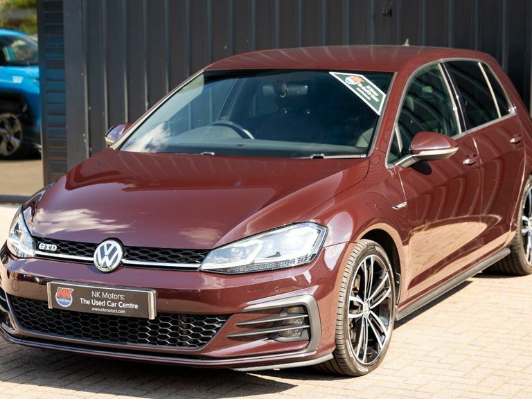 Volkswagen Golf 2.0 Tdi 184 Gtd Black #5