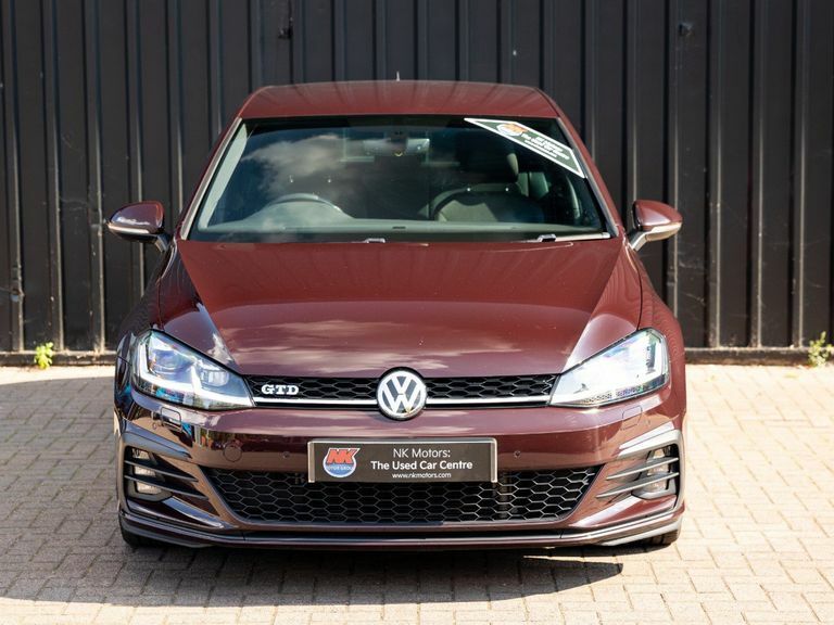 Volkswagen Golf 2.0 Tdi 184 Gtd Black #4