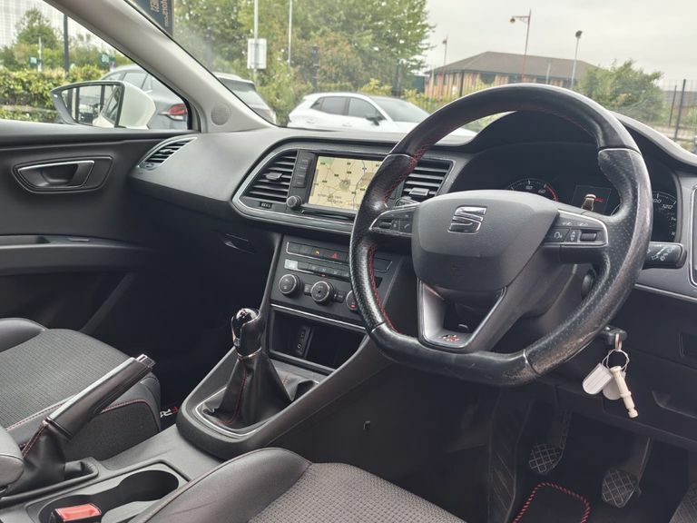 Seat Leon 1.6 Tdi 110 Se Dynamic Technology 2016 Grey #12