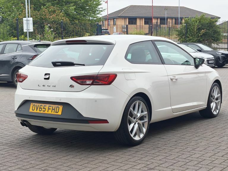 Seat Leon 1.6 Tdi 110 Se Dynamic Technology 2016 Grey #6