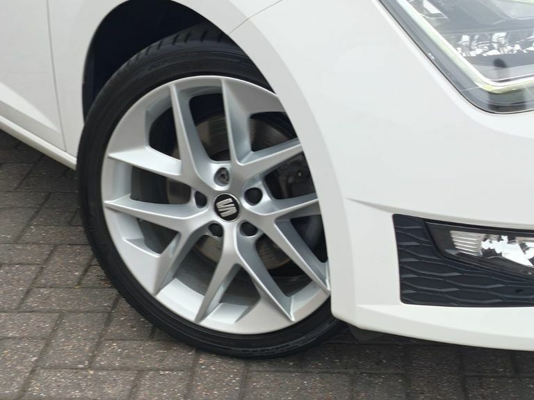 Seat Leon 1.6 Tdi 110 Se Dynamic Technology 2016 Grey #11