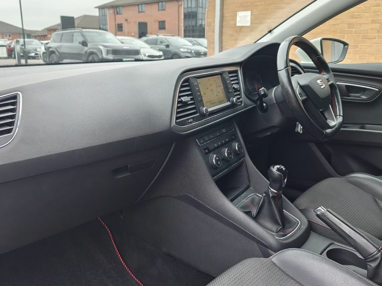 Seat Leon 1.6 Tdi 110 Se Dynamic Technology 2016 Grey #17
