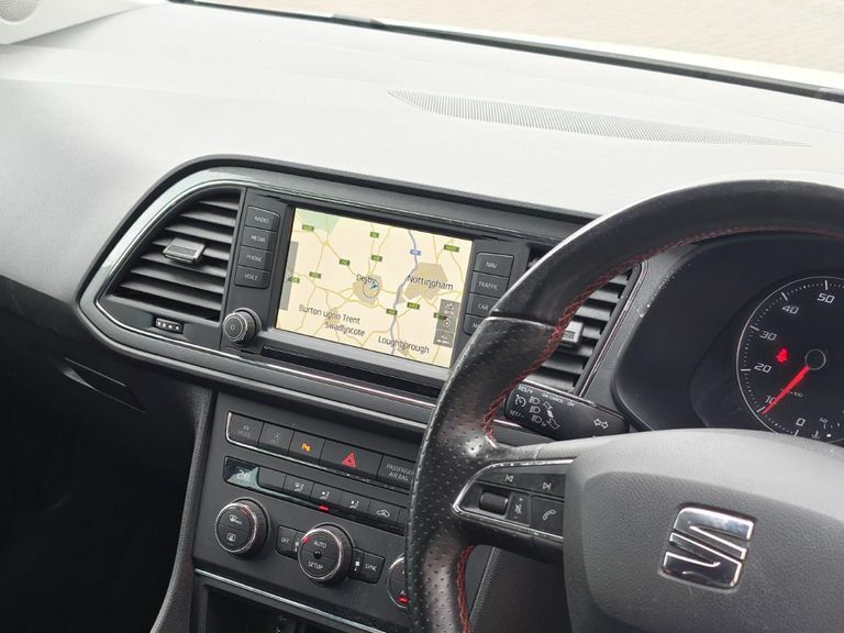 Seat Leon 1.6 Tdi 110 Se Dynamic Technology 2016 Grey #13