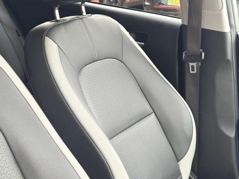 Kia Picanto 1.0 2 Blue #26
