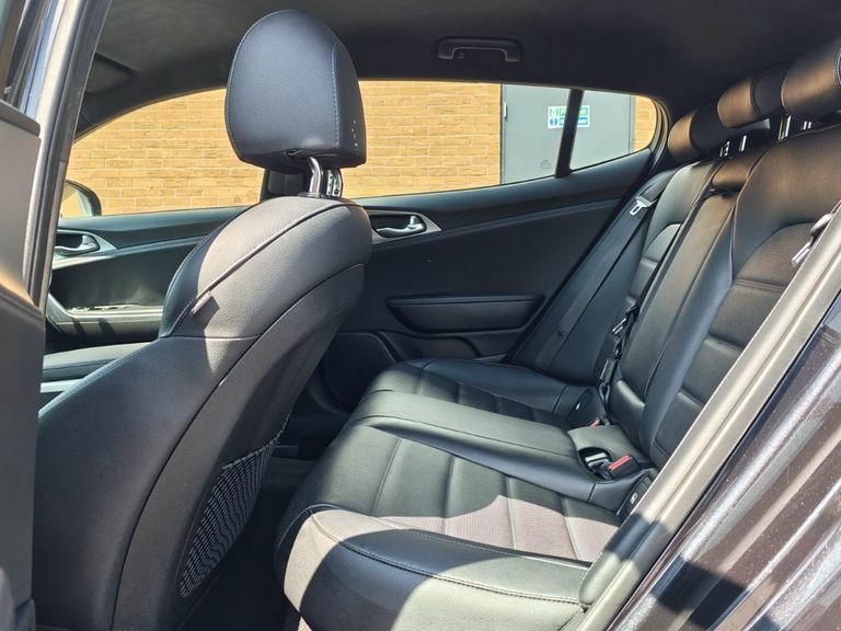 Kia Stinger Gt S Grey #28