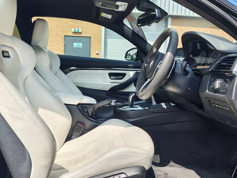 BMW M4 M4 Competition Edition Package S-a Blue #32
