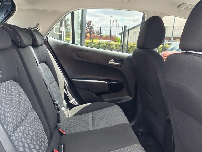 Kia Picanto 1.0 Pure Black #20