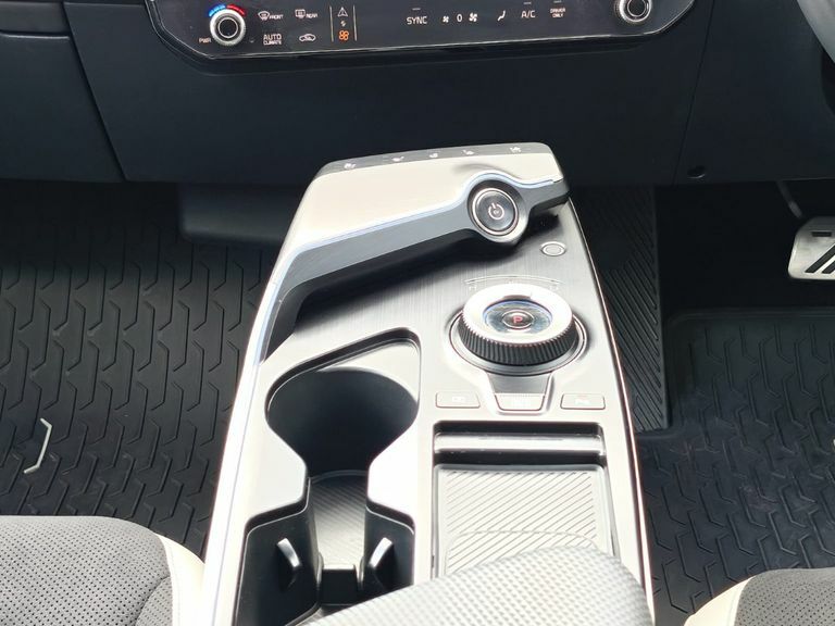 Kia EV6 84Kwh Gt Line Hatchback Awd White #20