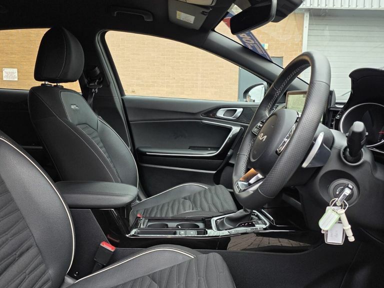 Kia Xceed 1.5 T-gdi Dct Gt-line S Silver #19