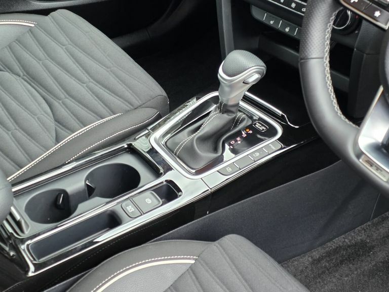Kia Xceed 1.5 T-gdi Dct Gt-line S Silver #17