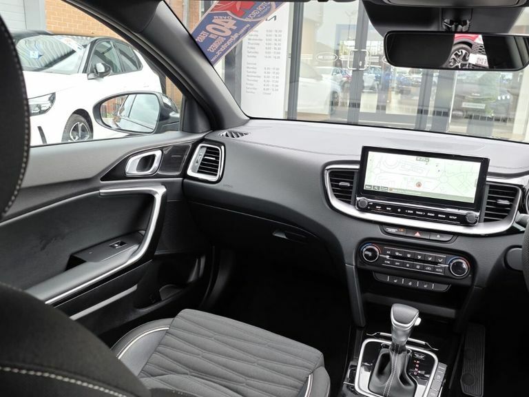 Kia Xceed 1.5 T-gdi Dct Gt-line S Silver #18