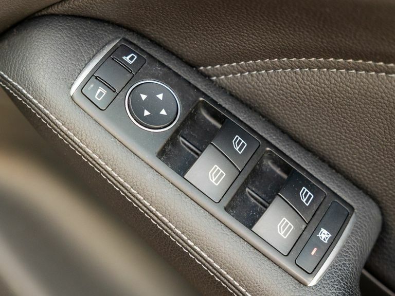 Mercedes-Benz B Class B 200 Sport Executive D Black #20