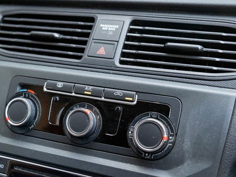 Volkswagen Caddy 2.0 Tdi Bluemotion Tech 102Ps Highline Nav Van Dsg Grey #24