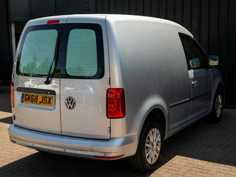 Volkswagen Caddy 2.0 Tdi Bluemotion Tech 102Ps Highline Nav Van Dsg Grey #12