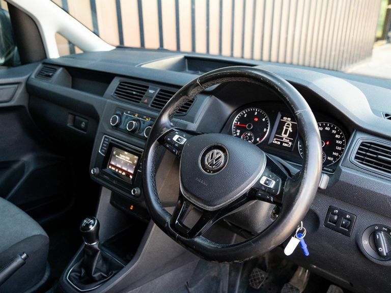Volkswagen Caddy 2.0 Tdi Bluemotion Tech 102Ps Highline Nav Van Dsg Grey #15