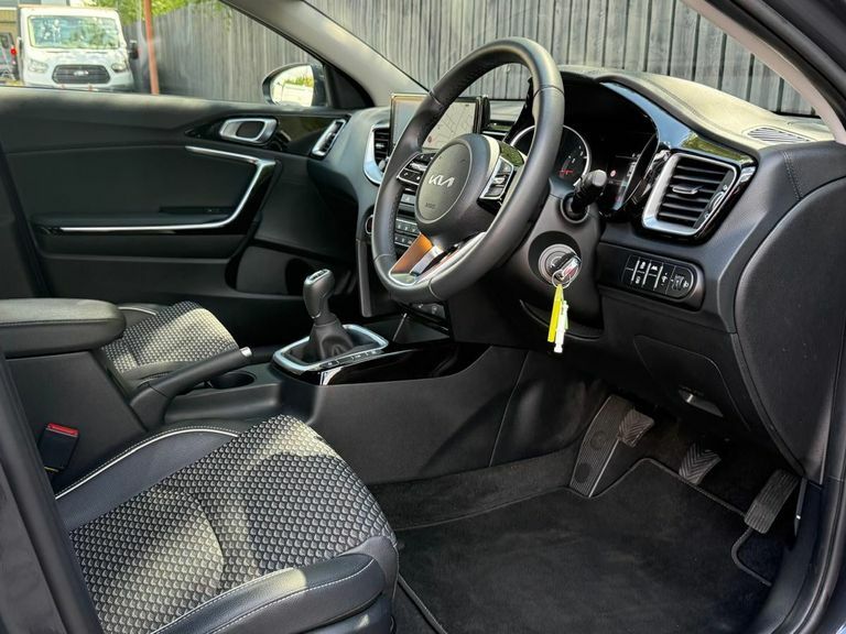 Kia Xceed 1.5T Gdi Isg 138 3 Dct Blue #22