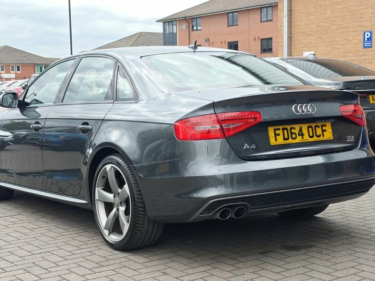 Audi A4 Saloon 2.0 Tdi S Line Euro 5 Ss 201464 Black #8