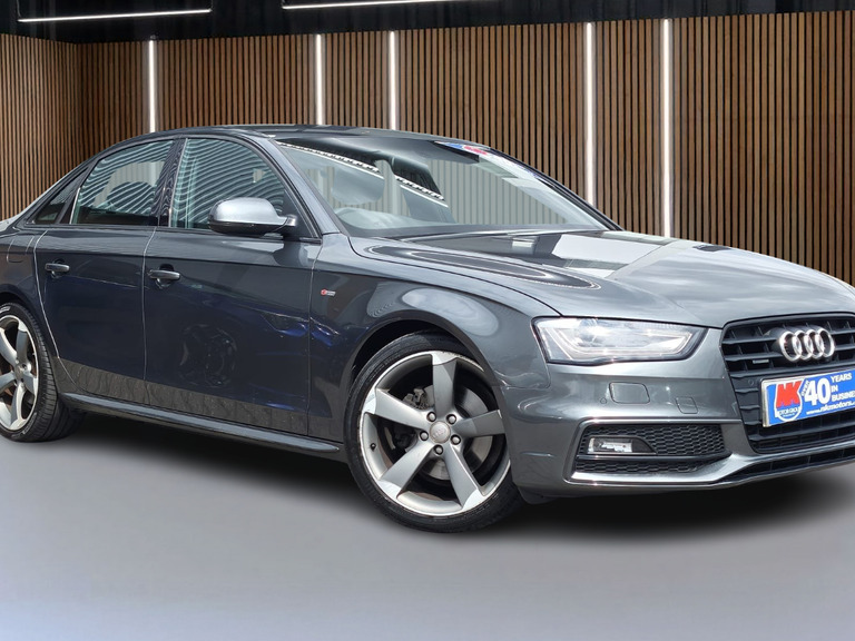 Audi A4 2.0 Tdi 177 Quattro Black Edition S Tronic Grey
